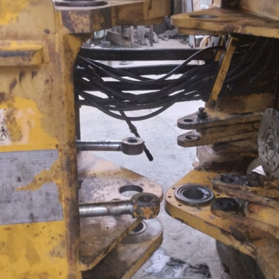 چرا تعمیرات ماشین‌های راهسازی و معدنی نجفی بهترین انتخاب در اصفهان است؟